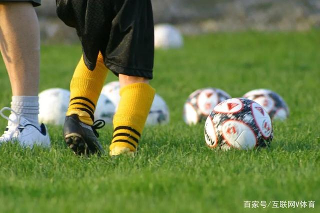 震惊全场！中国小将逆转名将，英格兰公开赛演绎精彩对决