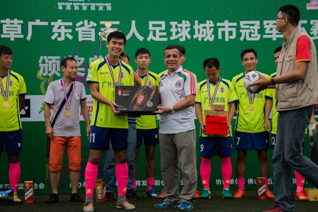骑士动态：签约西甲MVP，交易方案曝光，优质3D球员或将加入